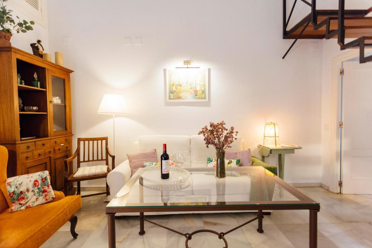Appartement One & Lux- Plaza Cristo De Burgos à Séville Extérieur photo